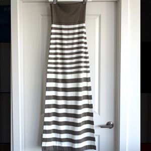 NWOT Trina Turk size P knit strapless dress